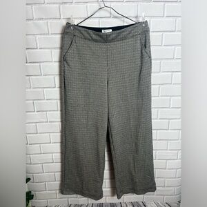 MAX STUDIO women wide legs black and white pants/size L